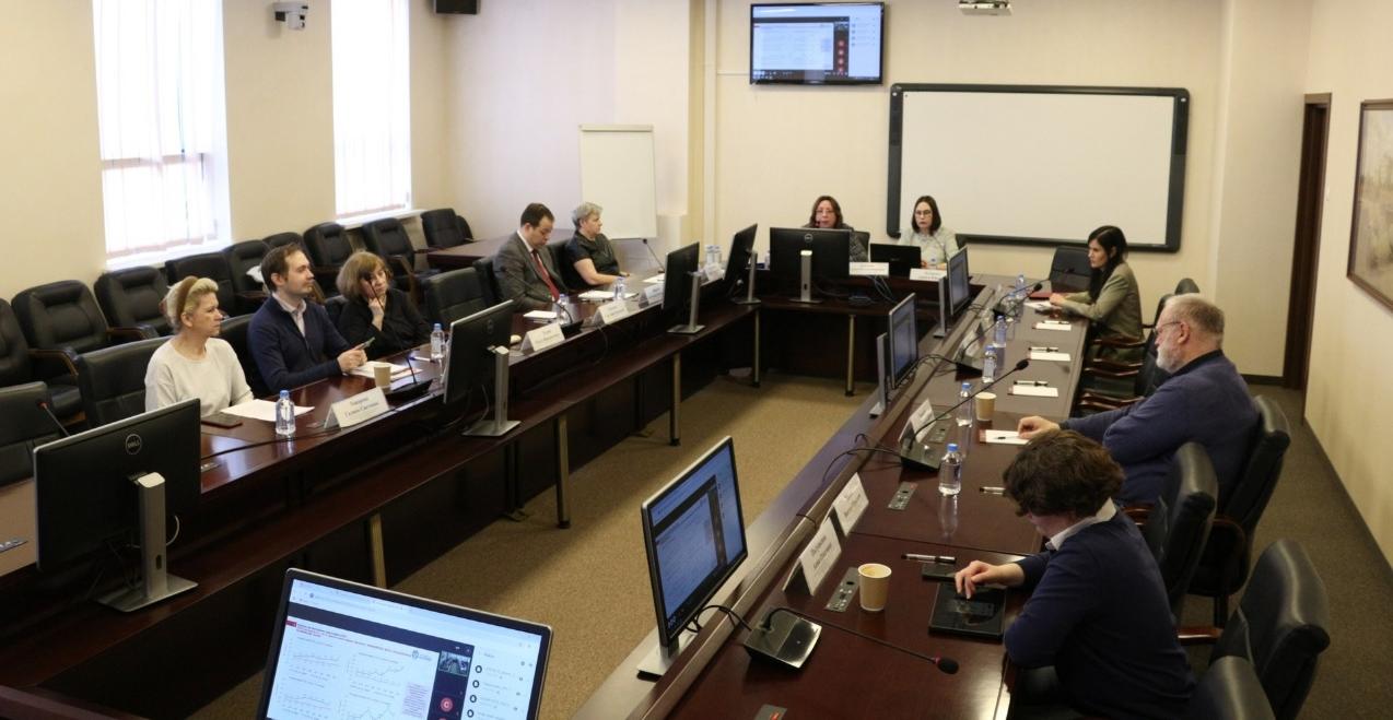 Обновление и развитие системы СПО обсудили в Академии