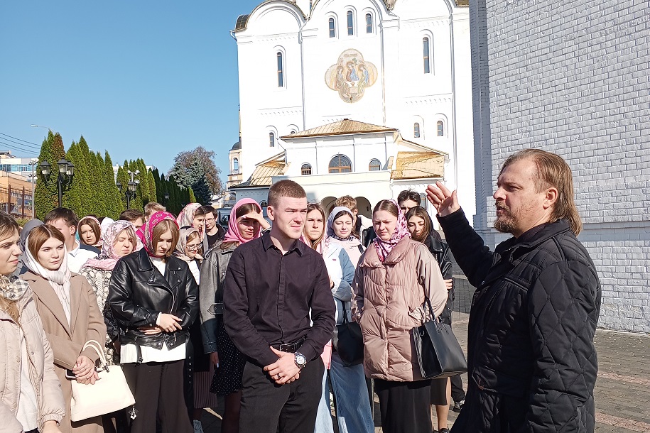 Экскурсия в Брянский Кафедральный Собор – прикосновение к ценностям
